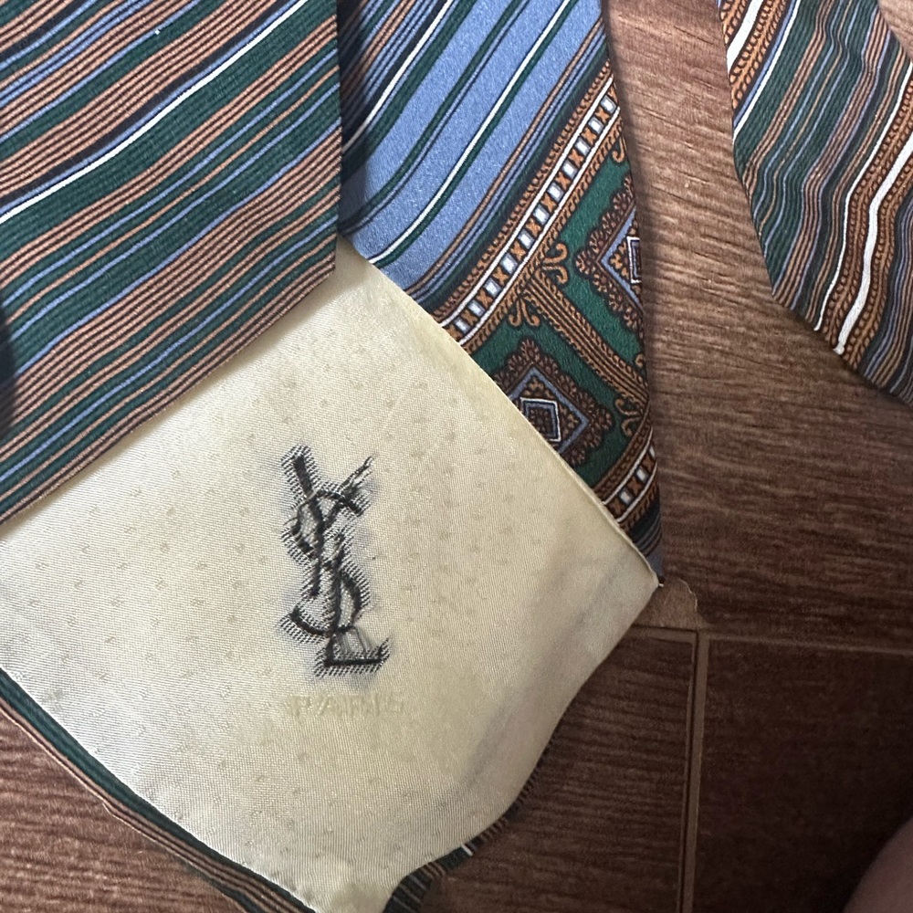 Yves Saint Laurent Vintage Silk Ties – Set of 2 – Made in Italy - Picture 8 of 8